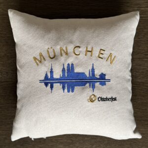 Oktoberfest Designer Kissenbezug "München" - hellbeige